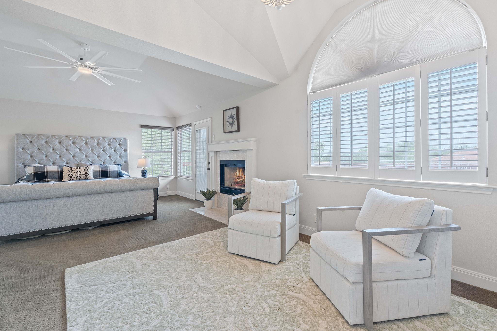 409 Explorer, Lakeway, TX 78734