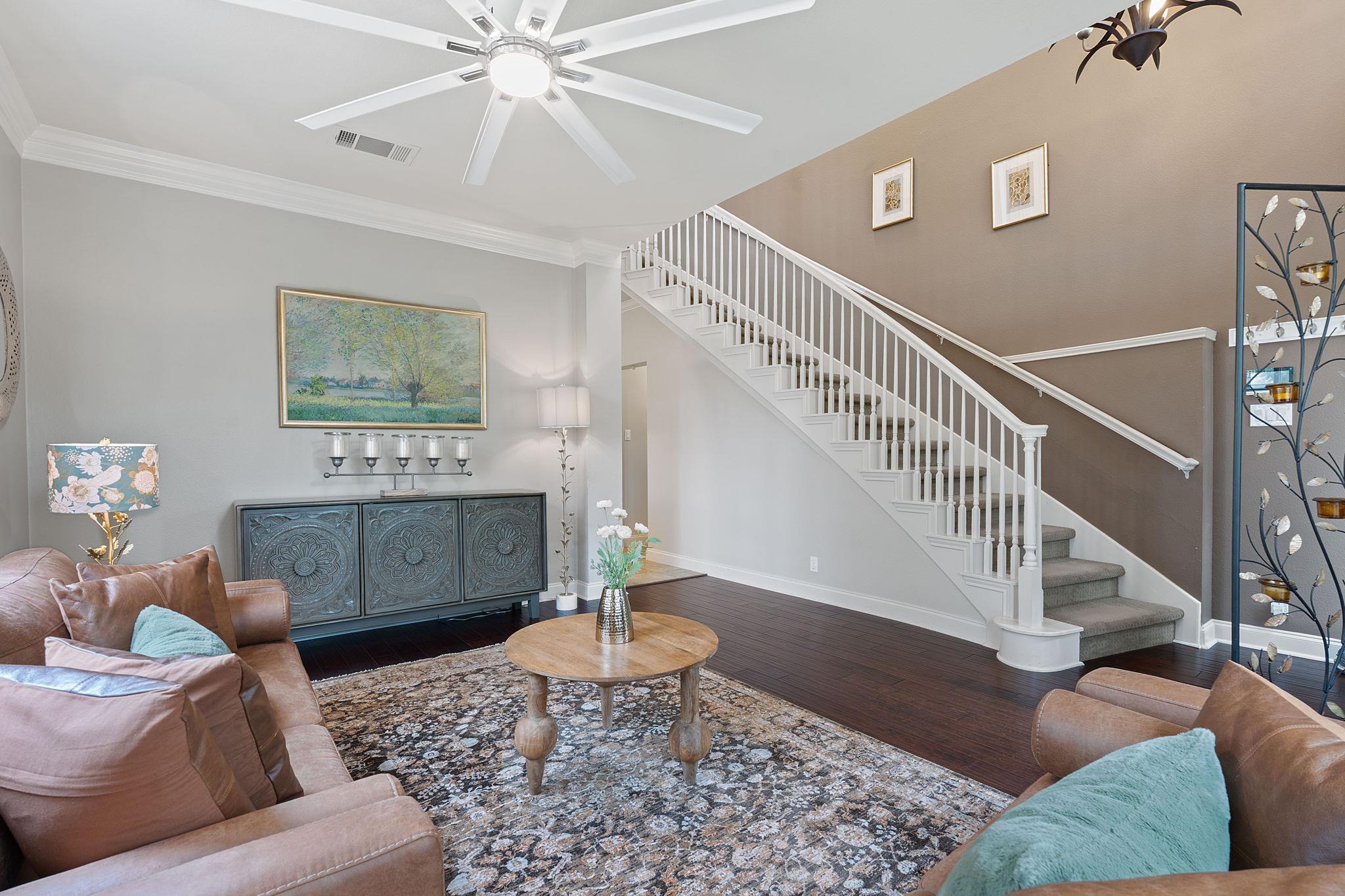 409 Explorer, Lakeway, TX 78734