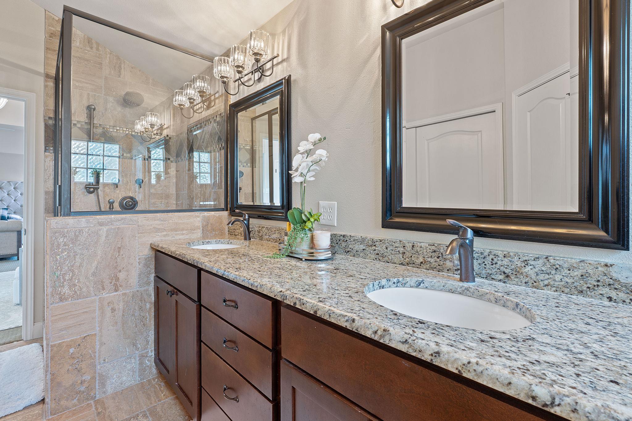 409 Explorer, Lakeway, TX 78734