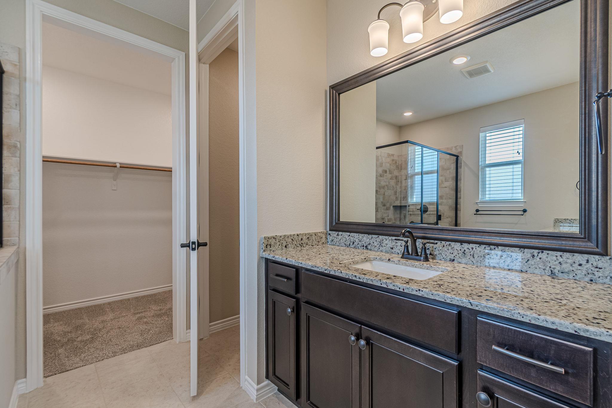 112 Diving Crest Cv # 103, San Marcos, TX 78666