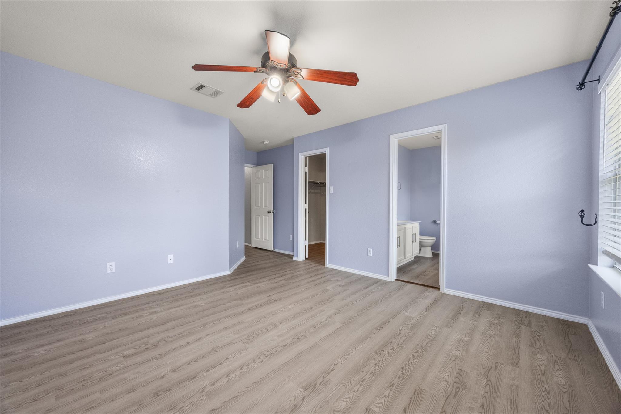 180 Firebush Way, Buda, TX 78610