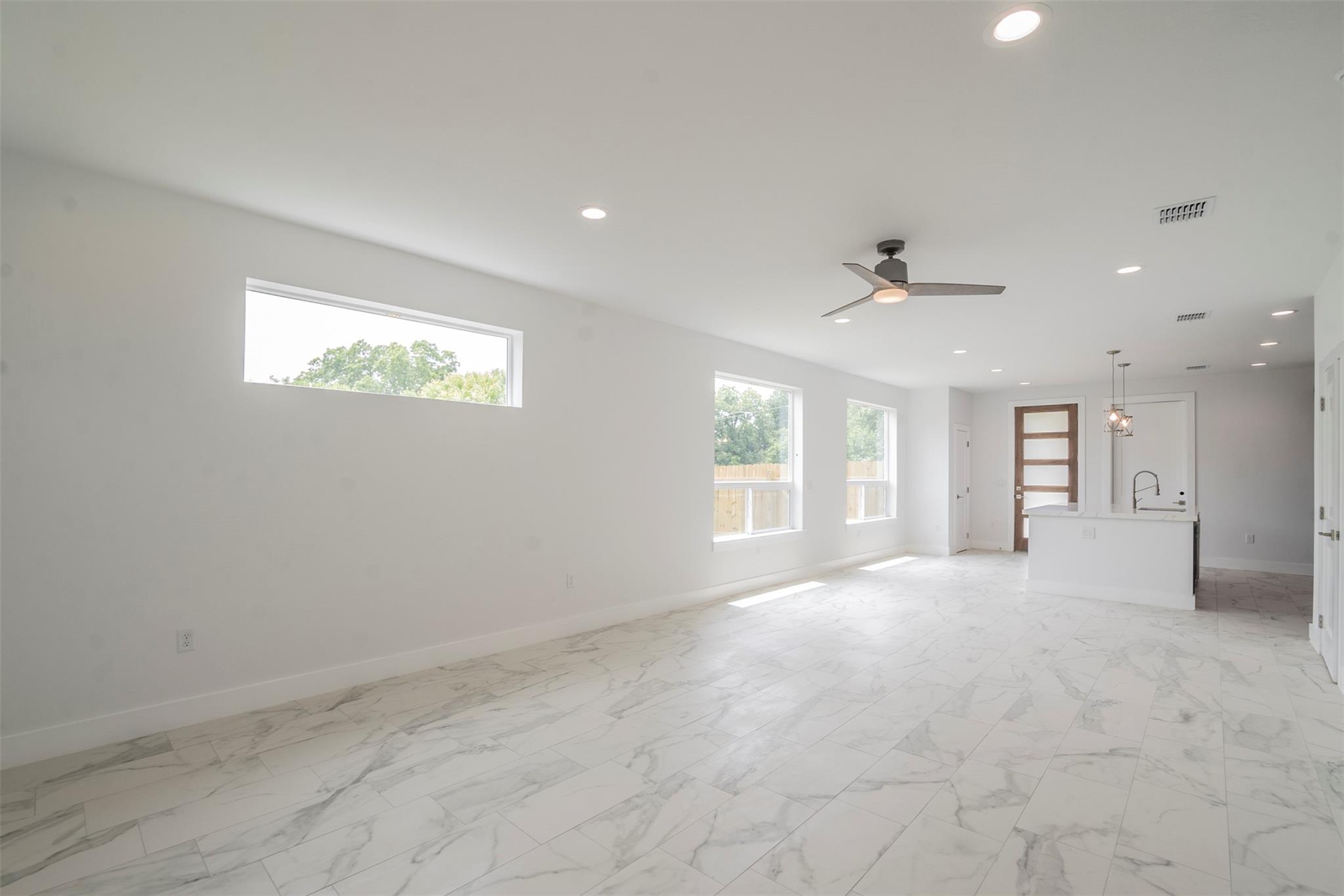 616 W Dittmar Rd, Austin, TX 78745