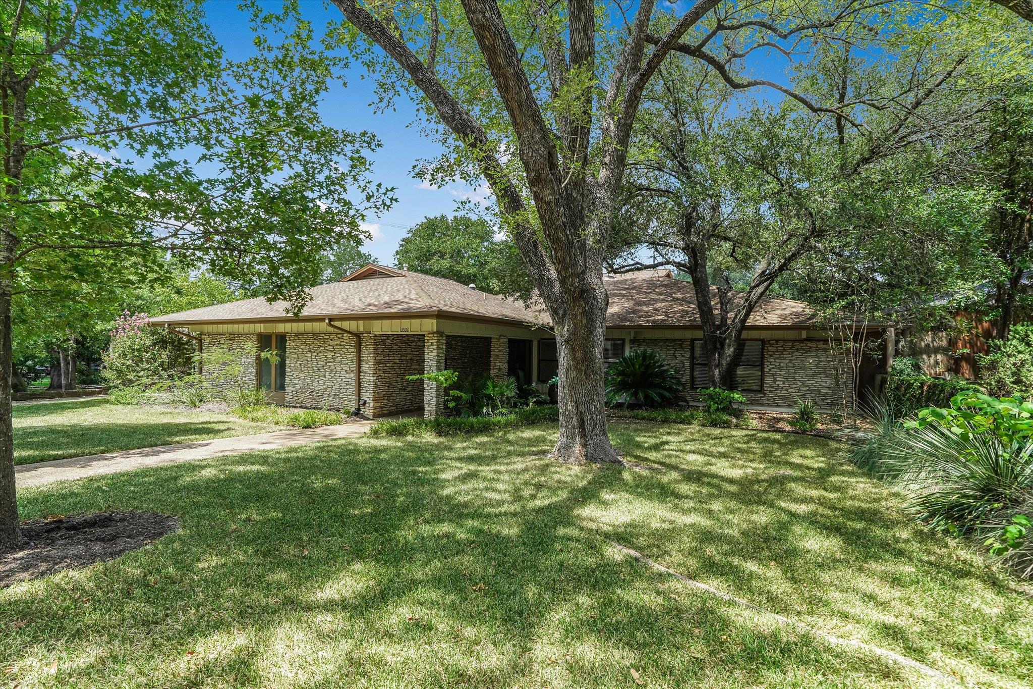 3500 Taylors Dr, Austin, TX 78703