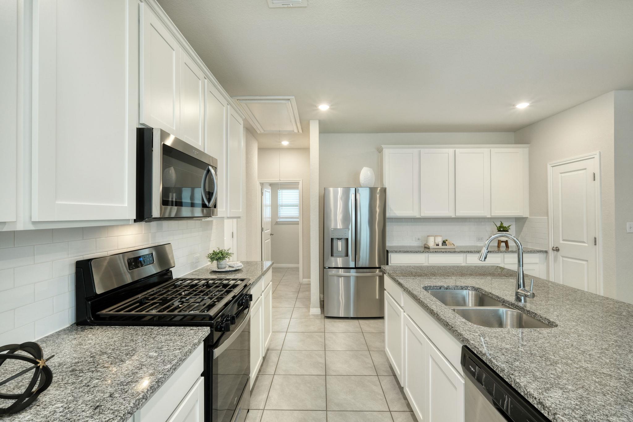 109 E Morning Dawn Ln, Georgetown, TX 78628