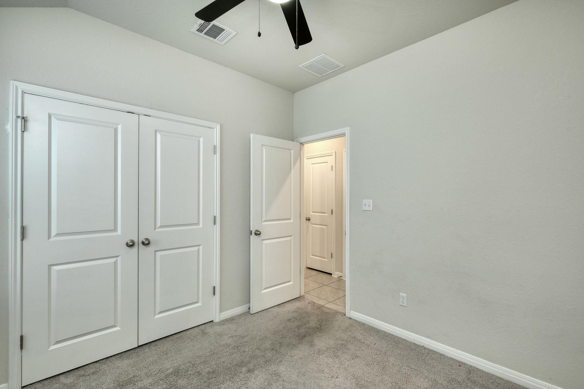 109 E Morning Dawn Ln, Georgetown, TX 78628