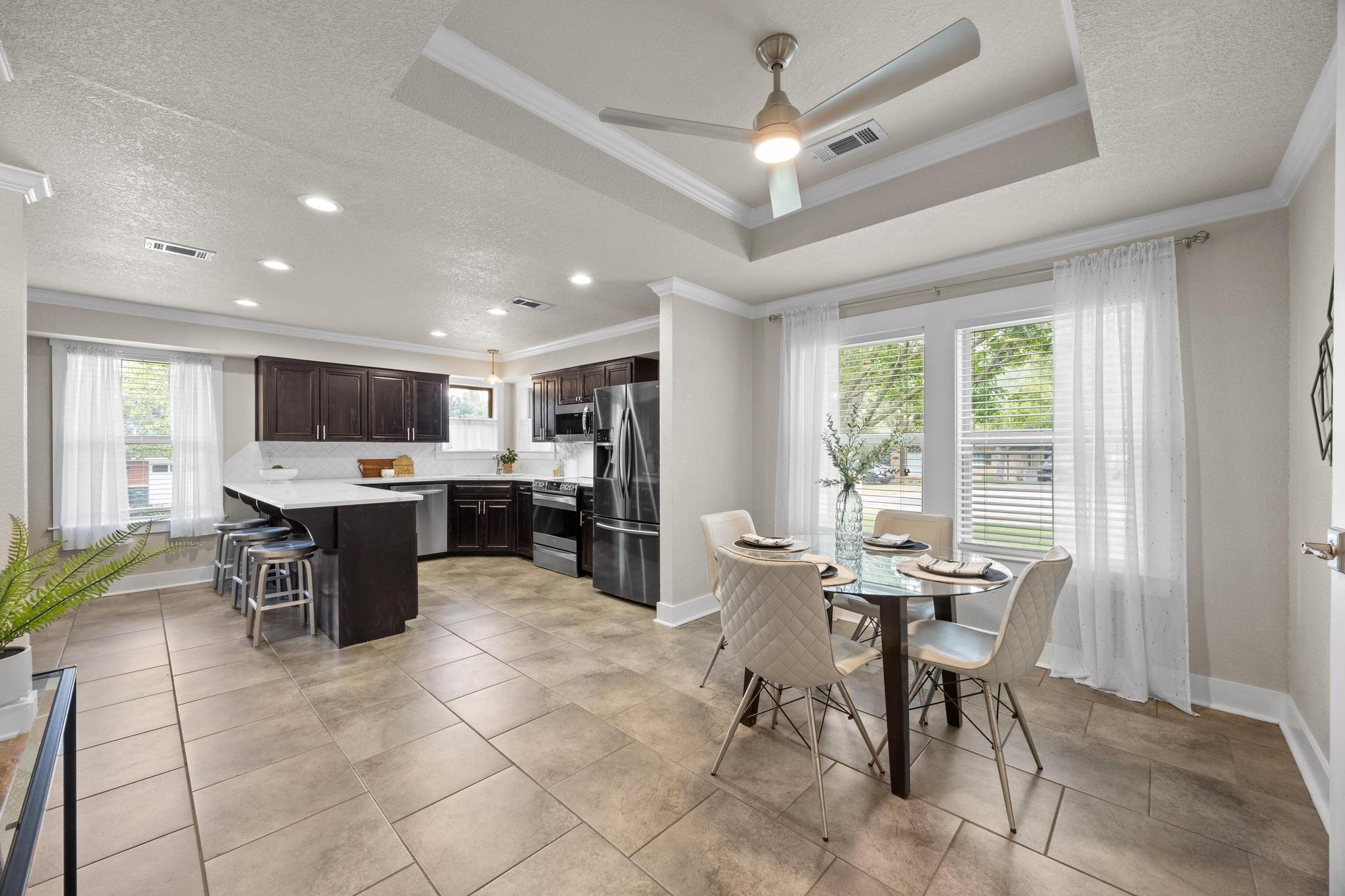 1112 Indian Trl, Salado, TX 76571