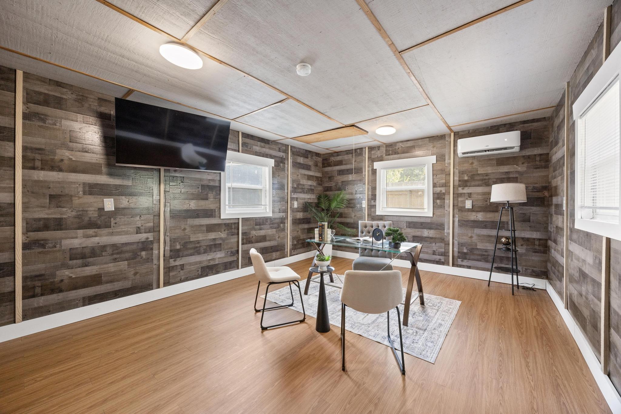 1112 Indian Trl, Salado, TX 76571