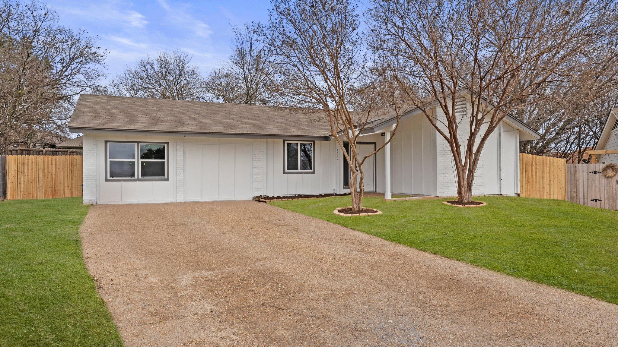 1112 Village Green Dr, Austin, TX 78753