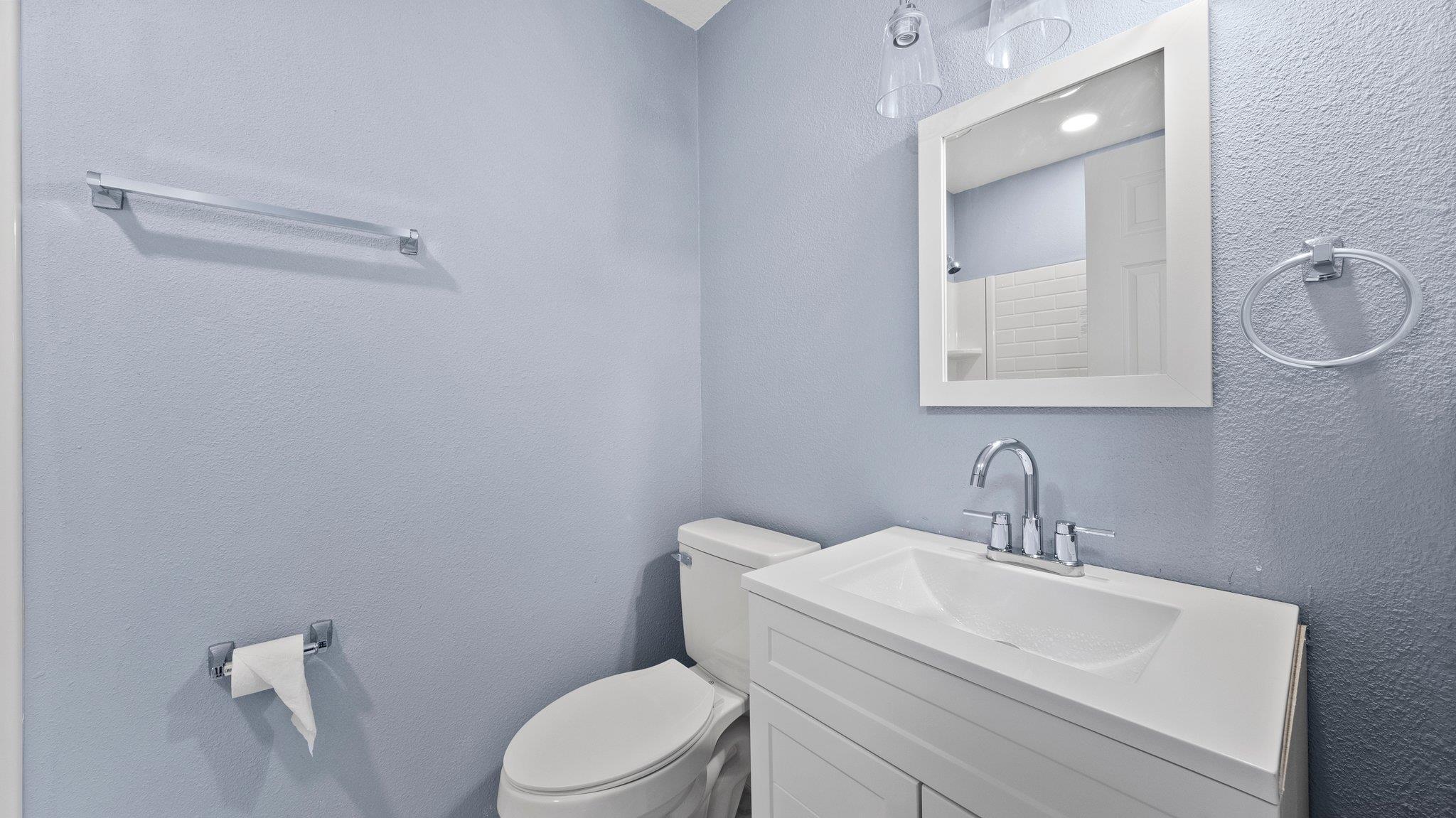 1112 Village Green Dr, Austin, TX 78753