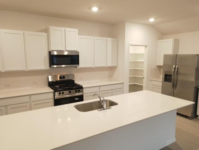 121 Keefer, Kyle, TX 78640