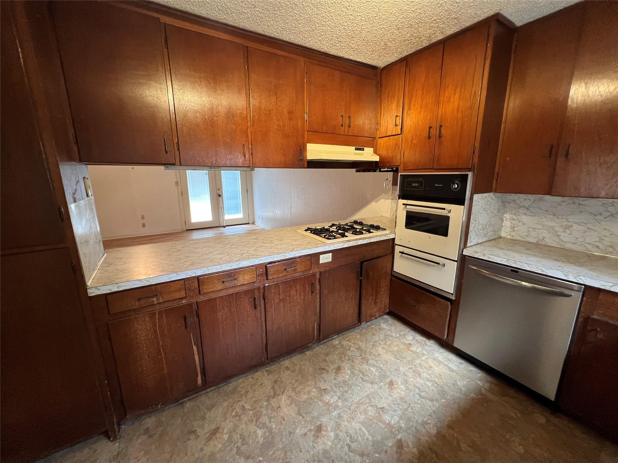 1200 Bentwood Rd, Austin, TX 78722