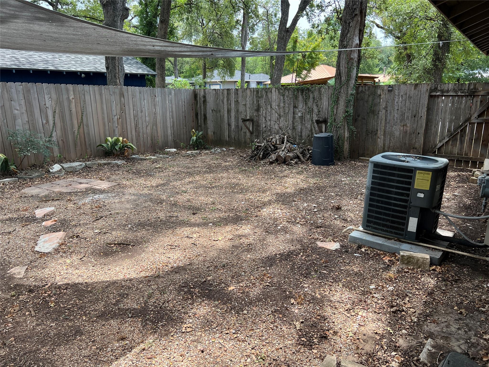 1200 Bentwood Rd, Austin, TX 78722