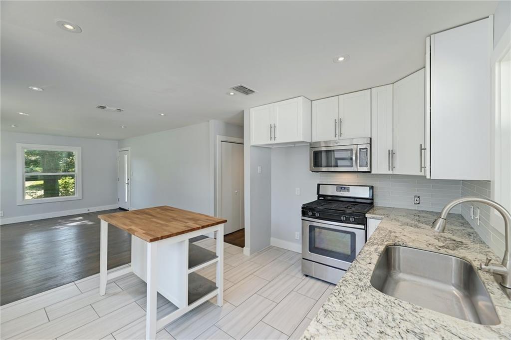 8318 Burrell Dr, Austin, TX 78757