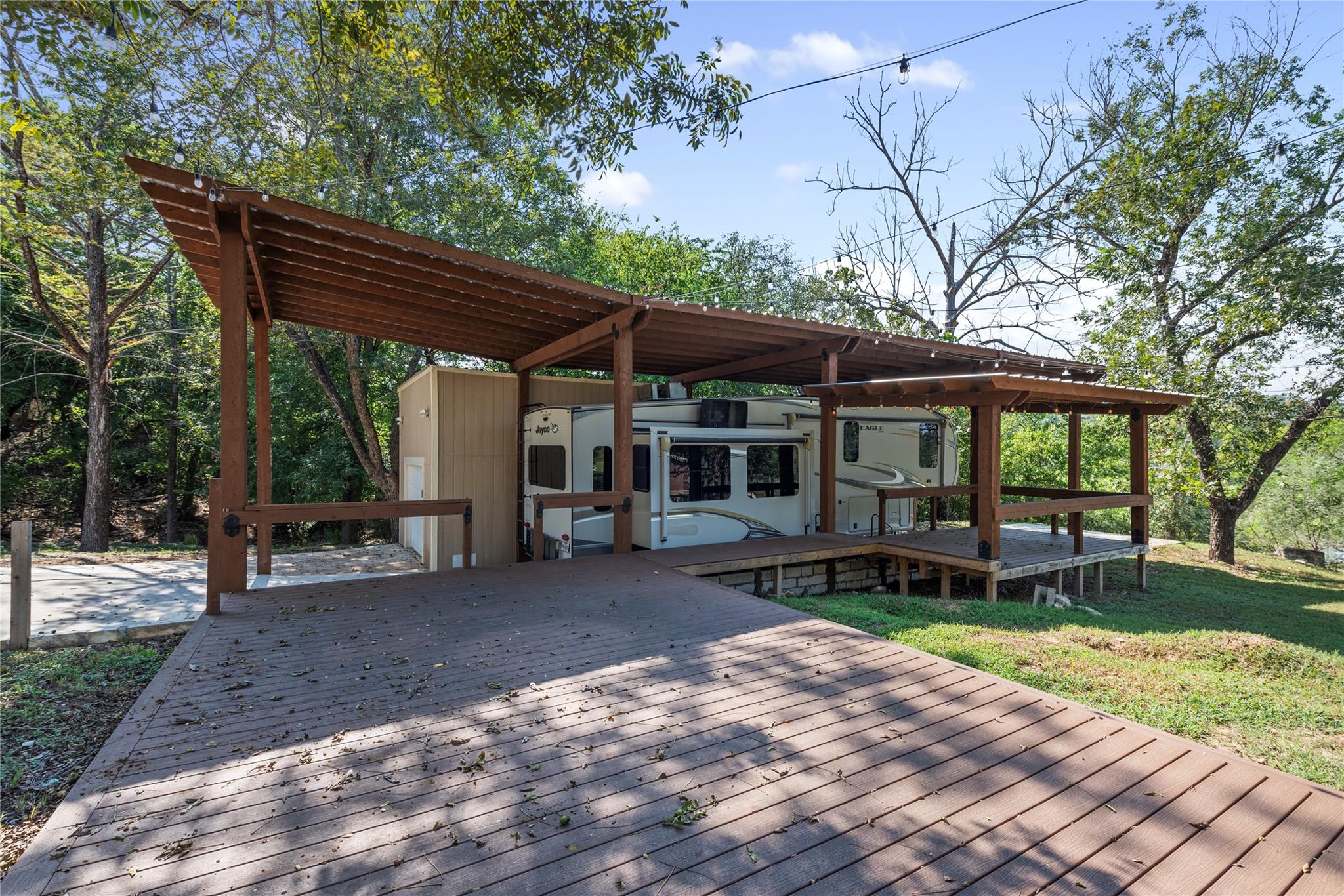 115 Vicinity Trl, Spicewood, TX 78669