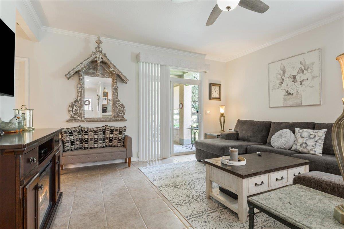 812 Prairie Grass Ln, Georgetown, TX 78633