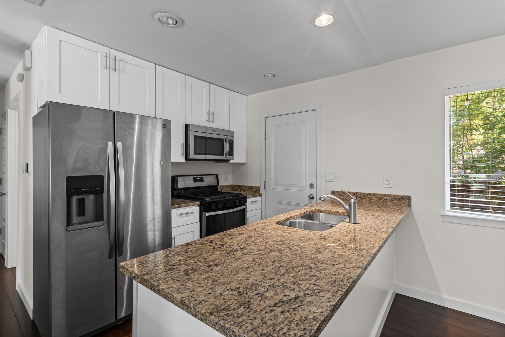 6305 Vioitha Dr # B, Austin, TX 78723