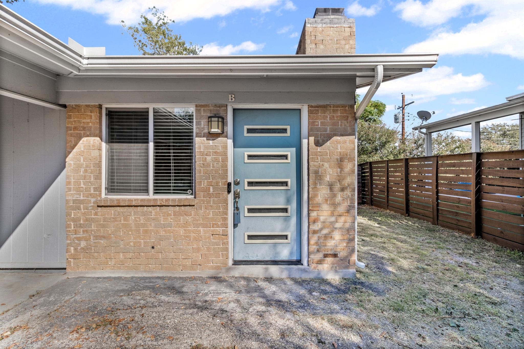 6305 Vioitha Dr # B, Austin, TX 78723