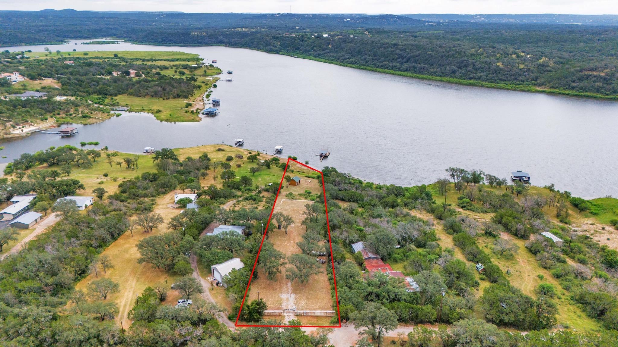 303 Lake View Dr, Spicewood, TX 78669