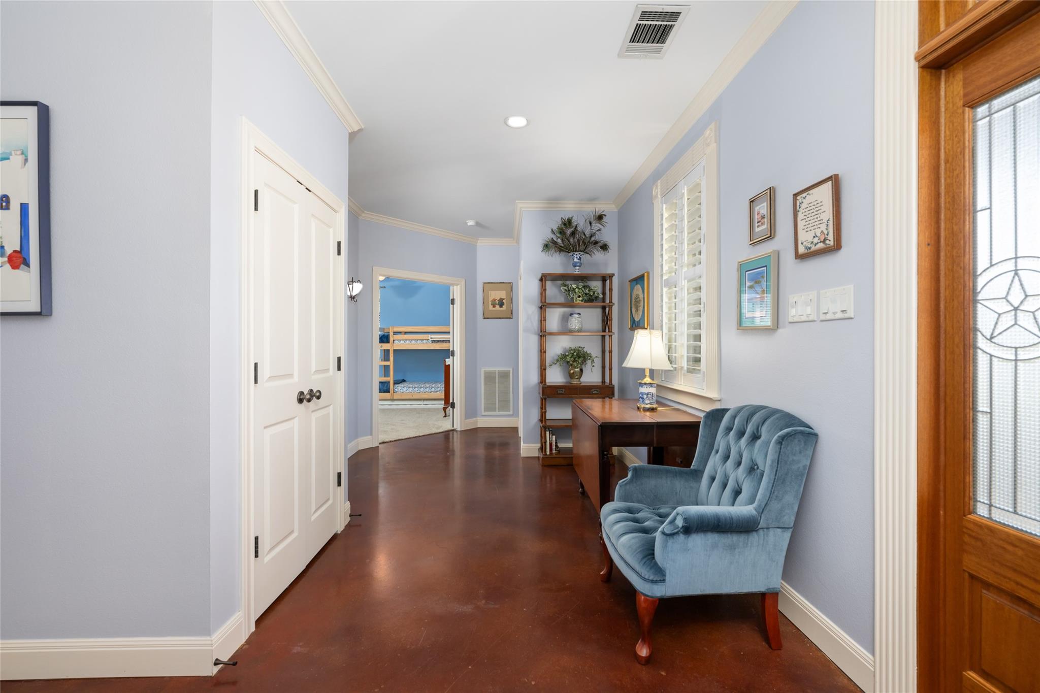 20403 Highland Lake Dr, Lago Vista, TX 78645