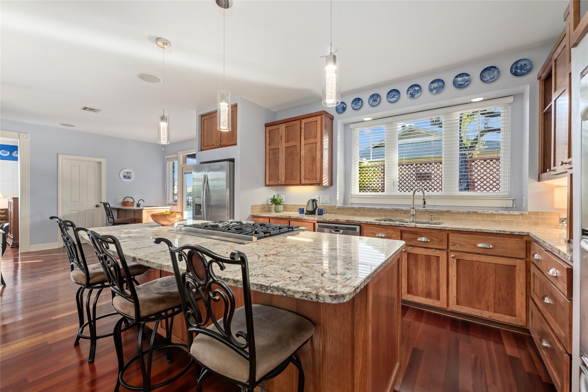 20403 Highland Lake Dr, Lago Vista, TX 78645