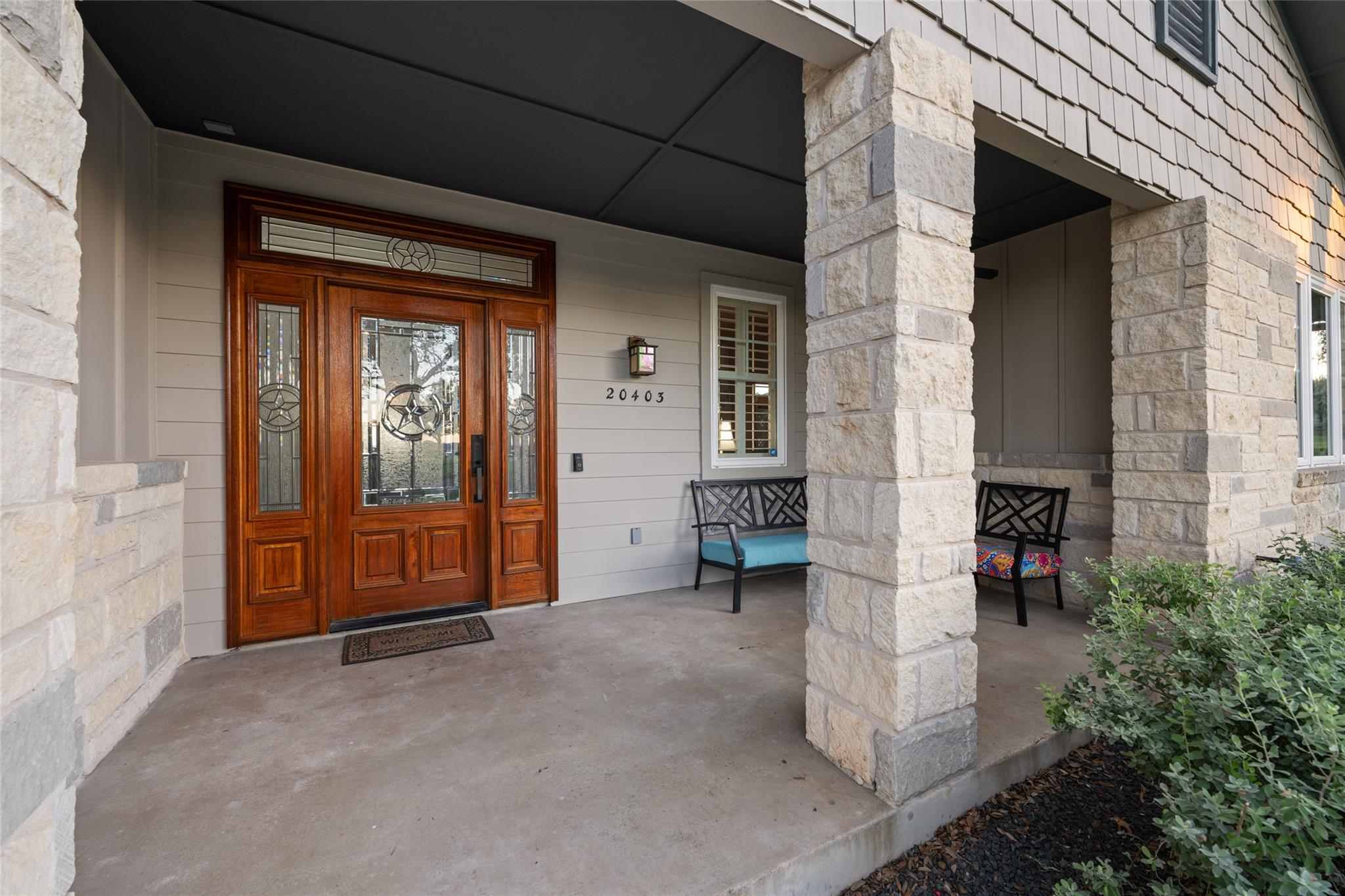 20403 Highland Lake Dr, Lago Vista, TX 78645