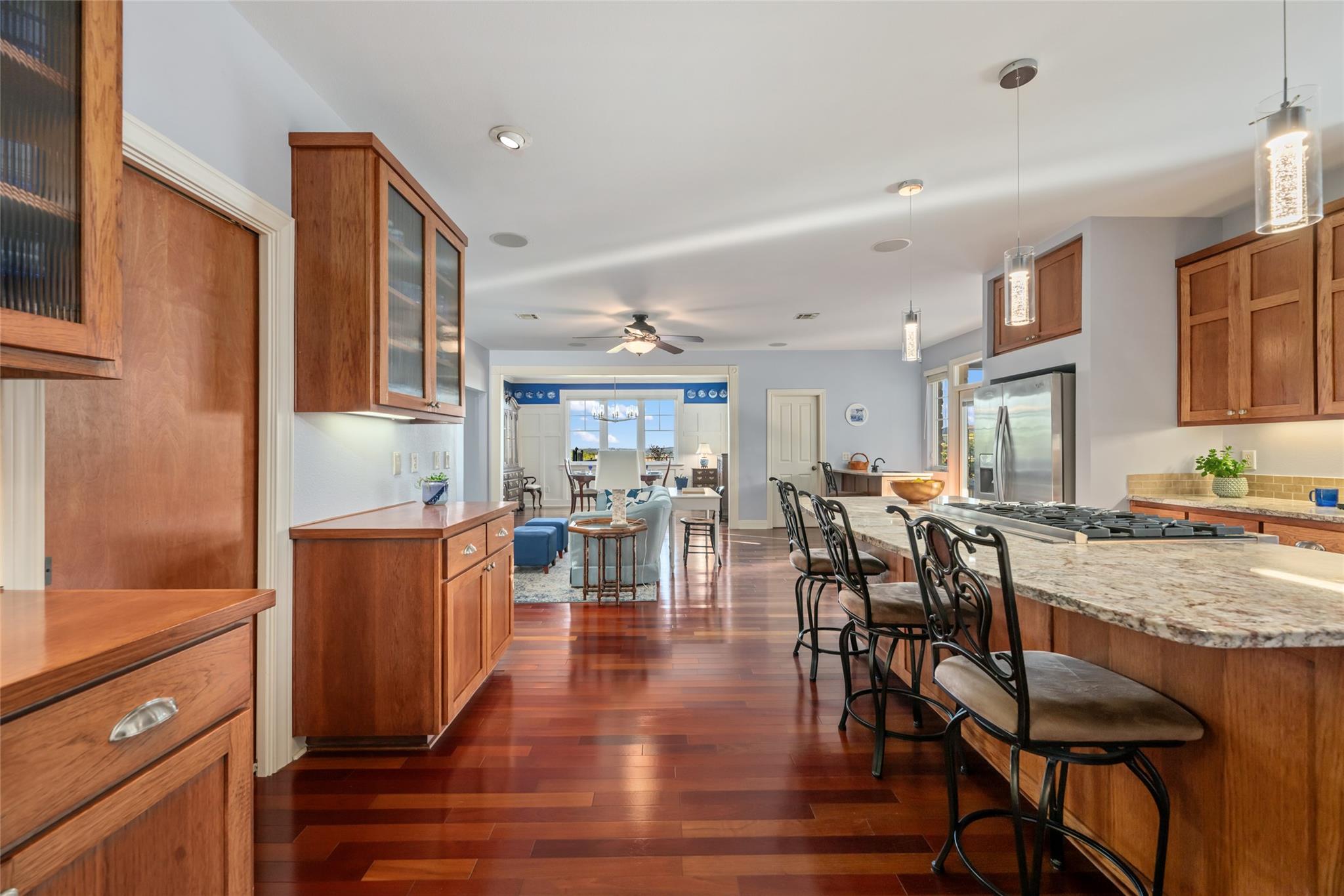 20403 Highland Lake Dr, Lago Vista, TX 78645