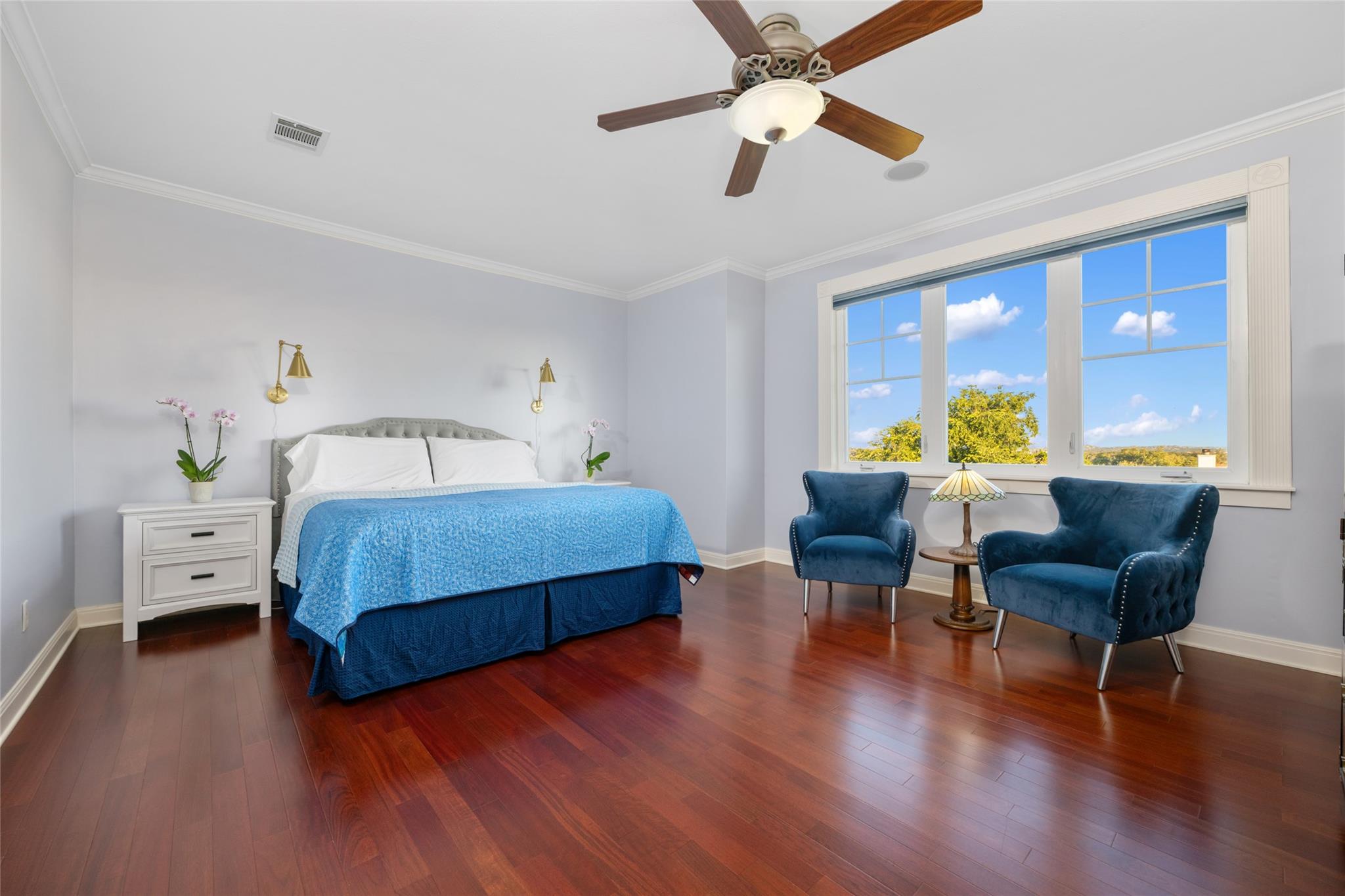 20403 Highland Lake Dr, Lago Vista, TX 78645