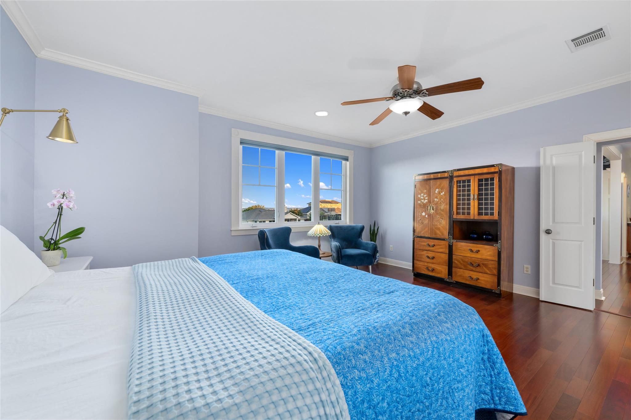 20403 Highland Lake Dr, Lago Vista, TX 78645