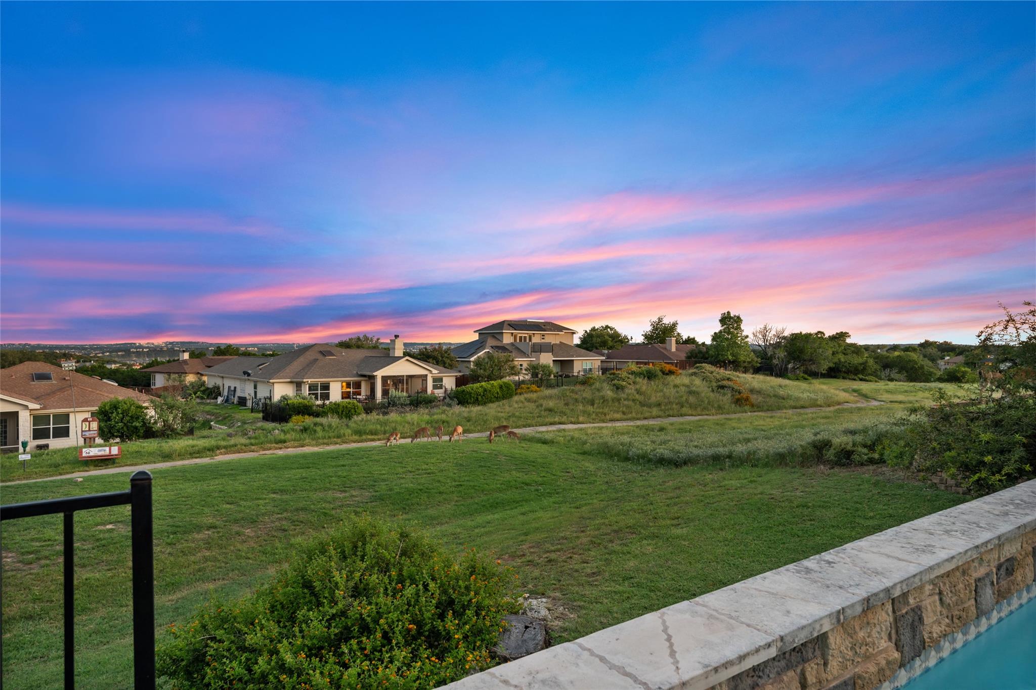 20403 Highland Lake Dr, Lago Vista, TX 78645