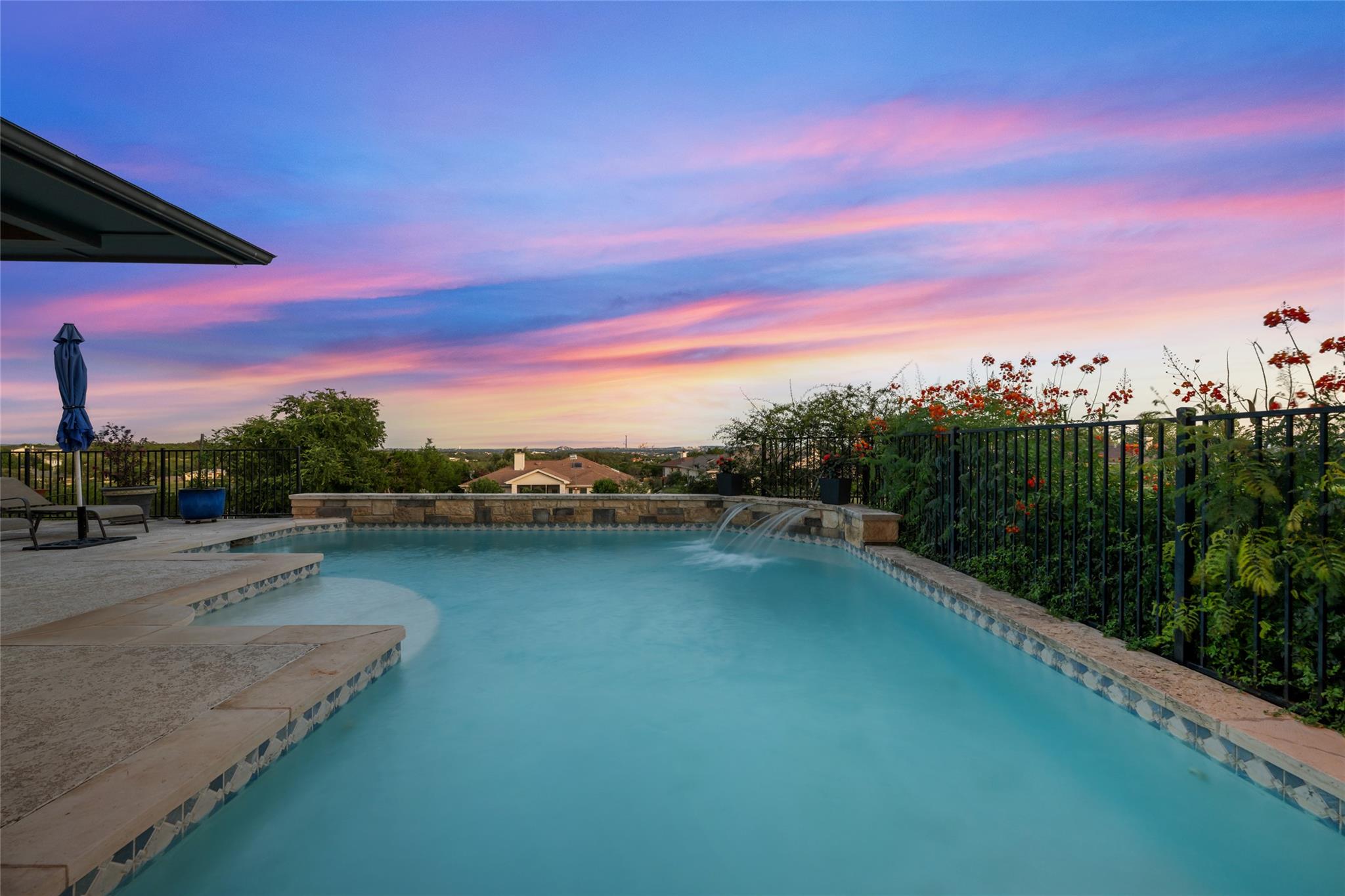 20403 Highland Lake Dr, Lago Vista, TX 78645