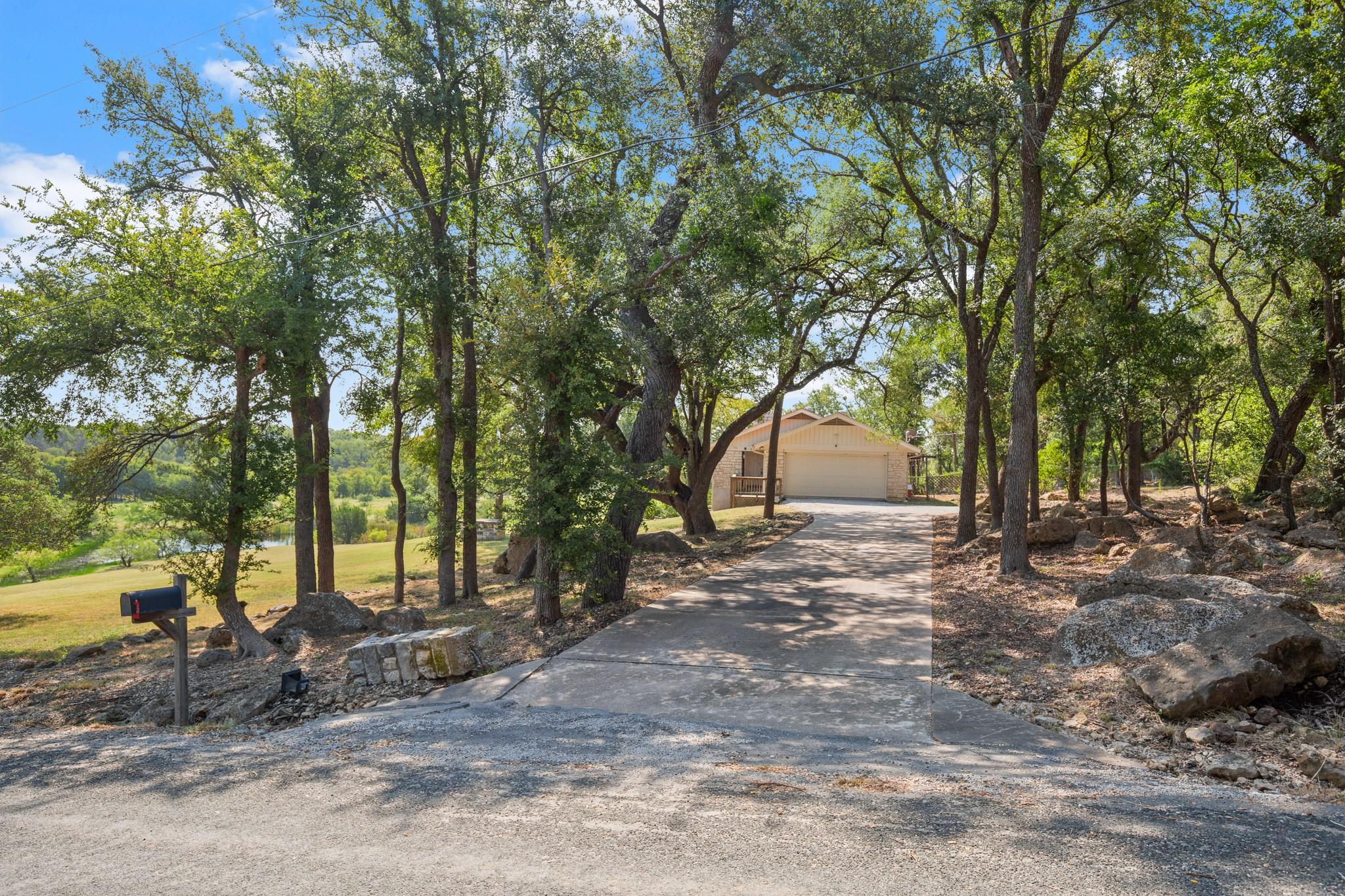 333 County Road 166, Georgetown, TX 78626