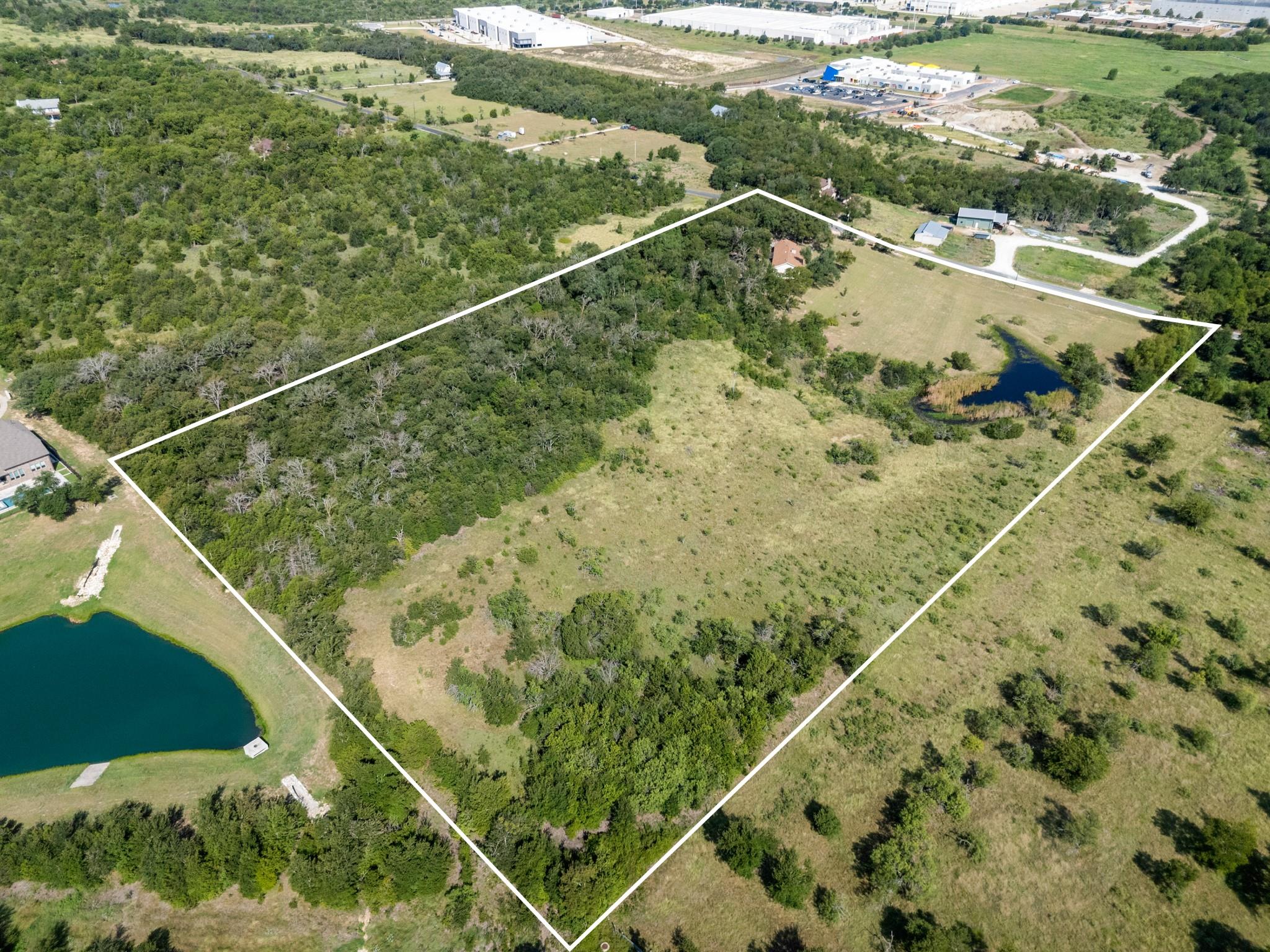 333 County Road 166, Georgetown, TX 78626