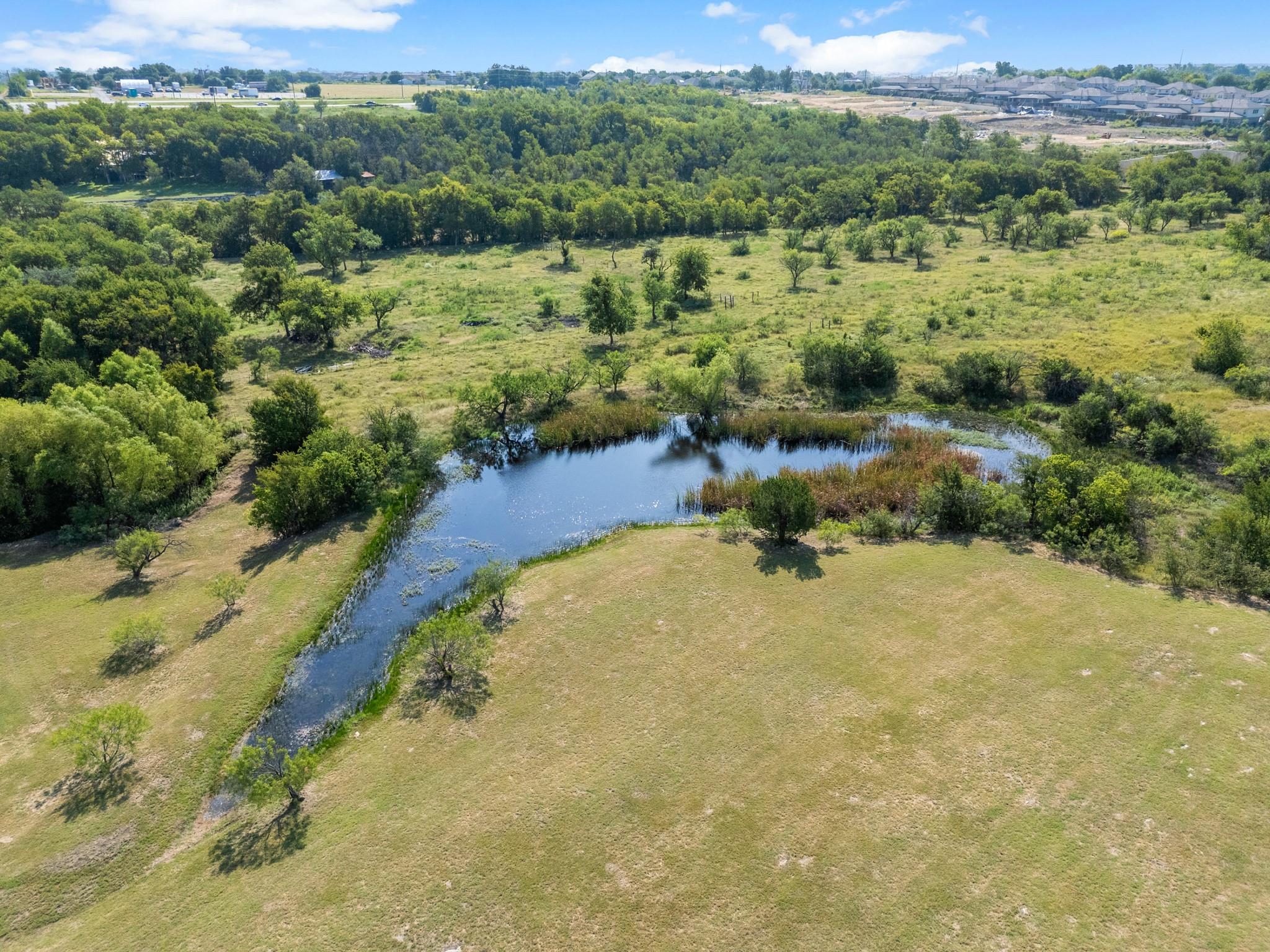 333 County Road 166, Georgetown, TX 78626