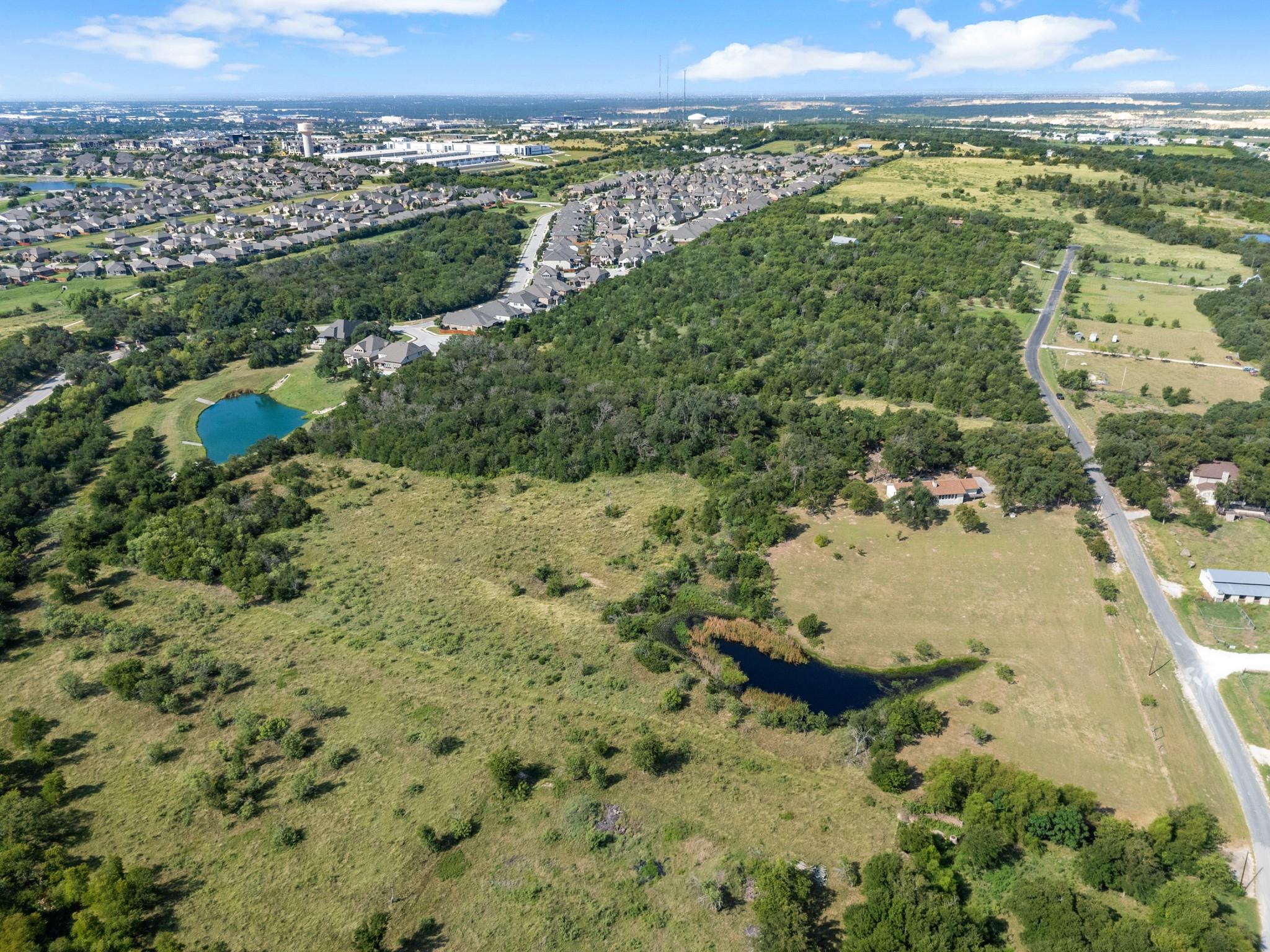 333 County Road 166, Georgetown, TX 78626