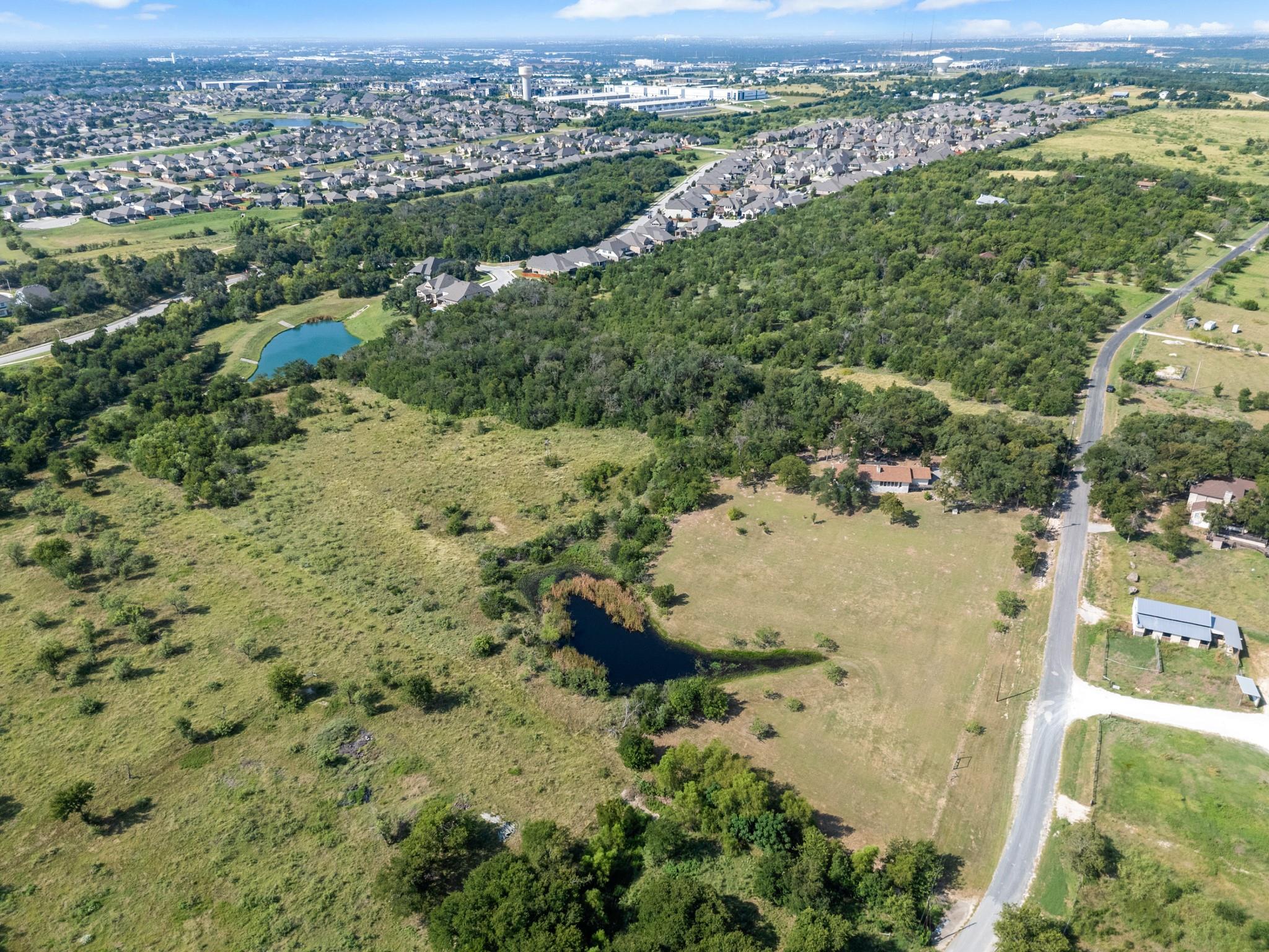 333 County Road 166, Georgetown, TX 78626