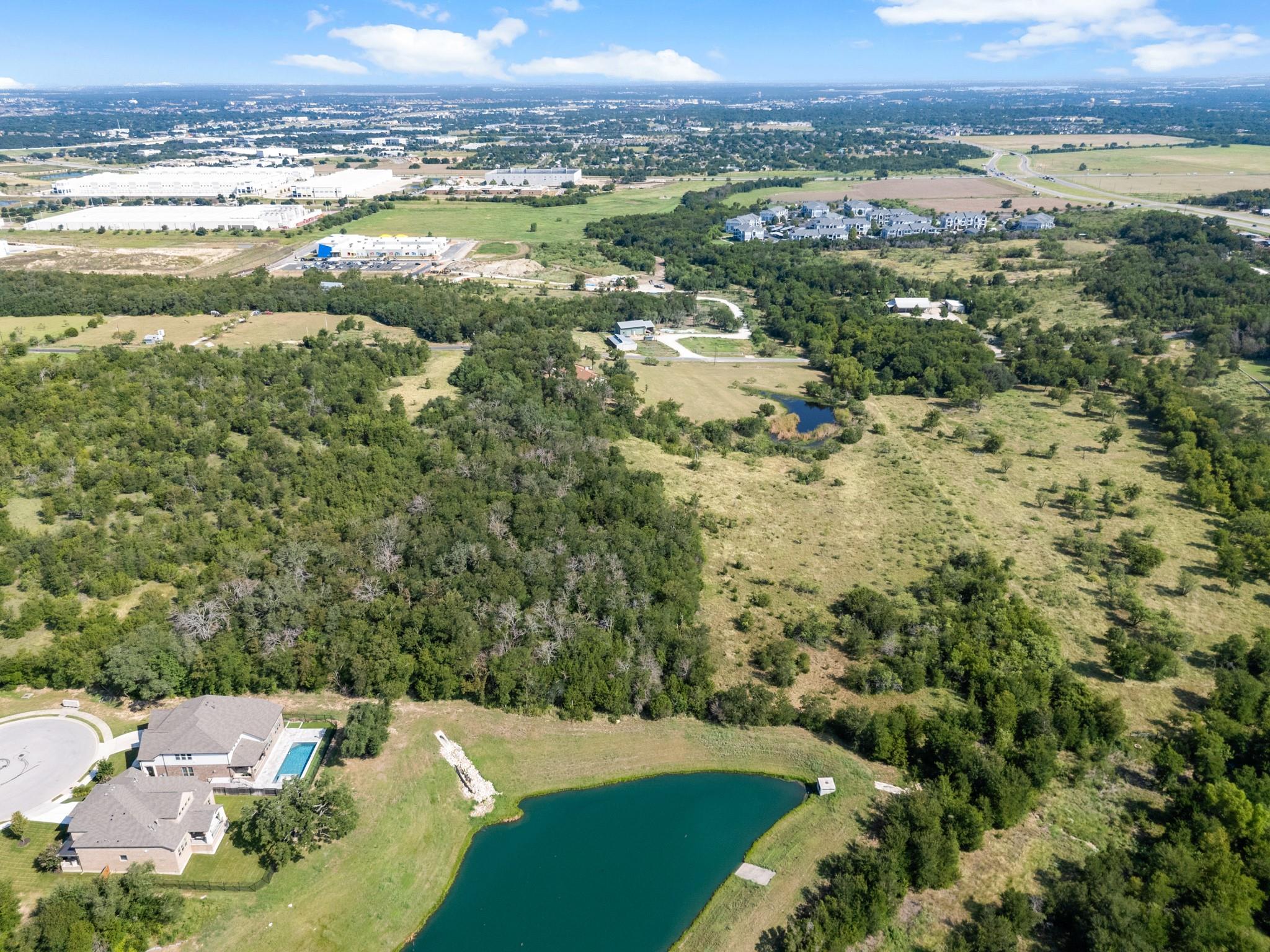 333 County Road 166, Georgetown, TX 78626