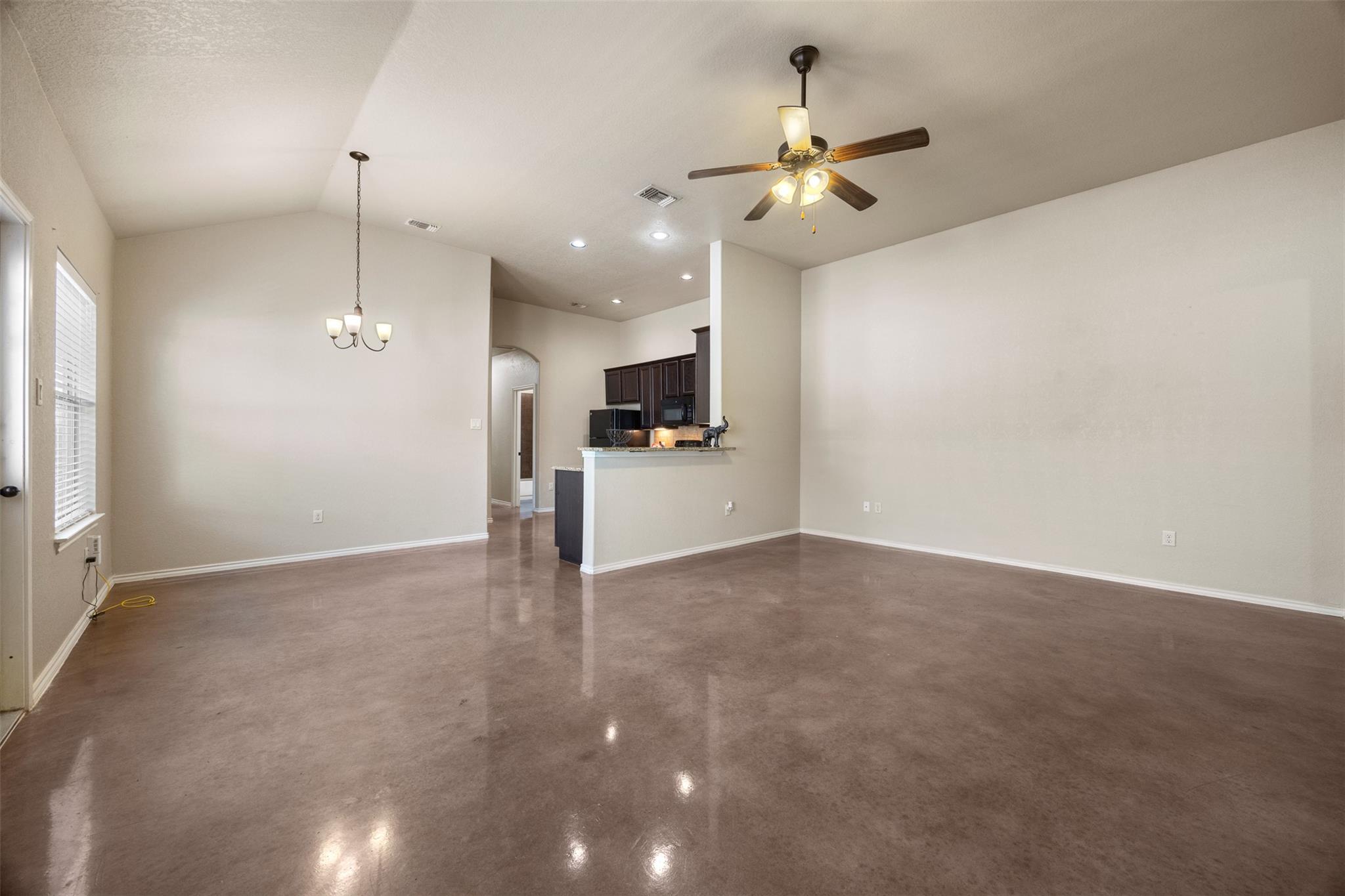 125-127 Joanne Cv, New Braunfels, TX 78130