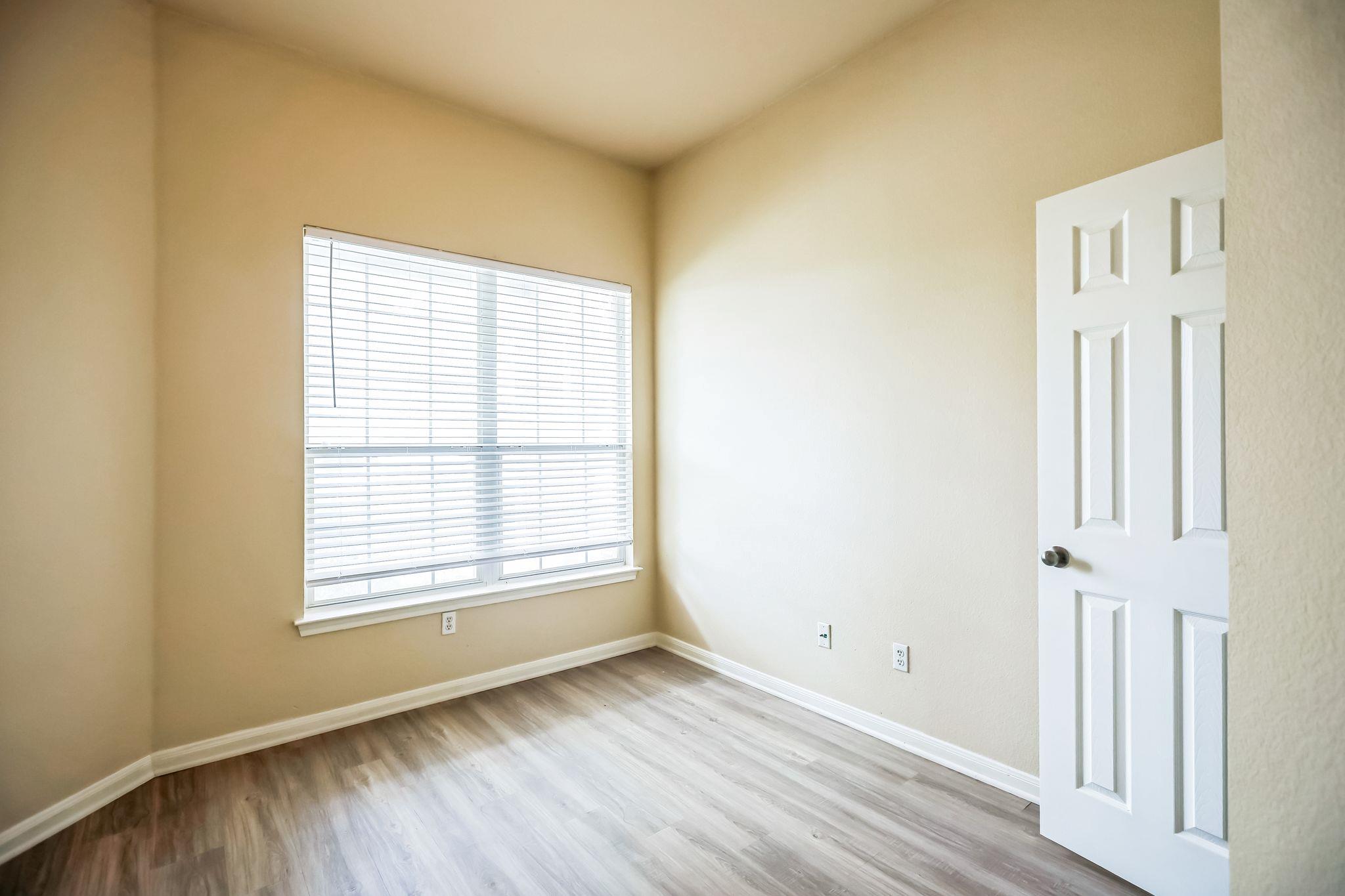 220 Valona Loop, Round Rock, TX 78681