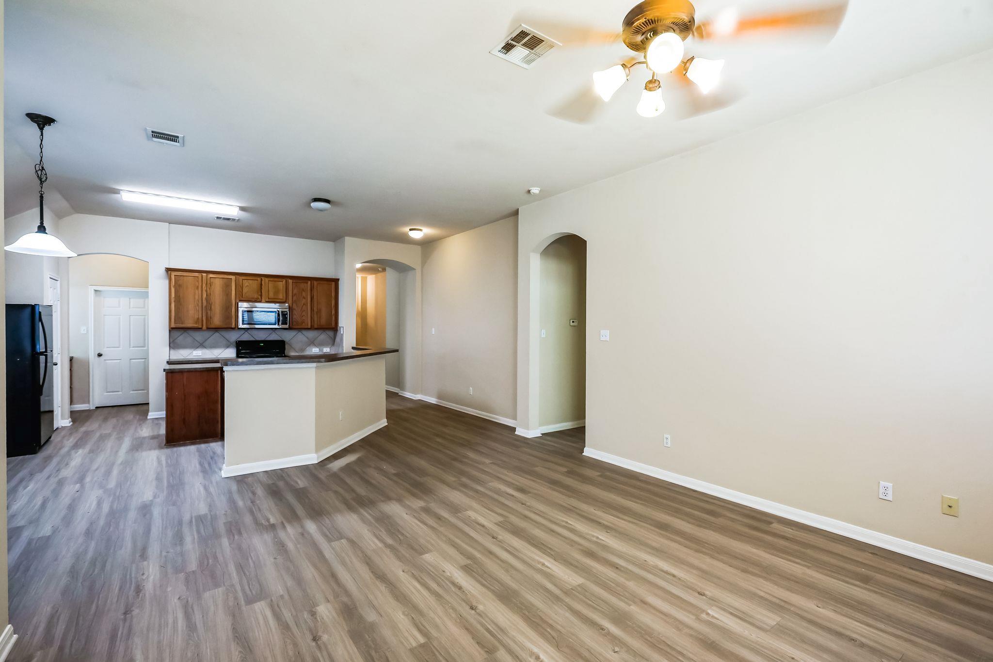 220 Valona Loop, Round Rock, TX 78681