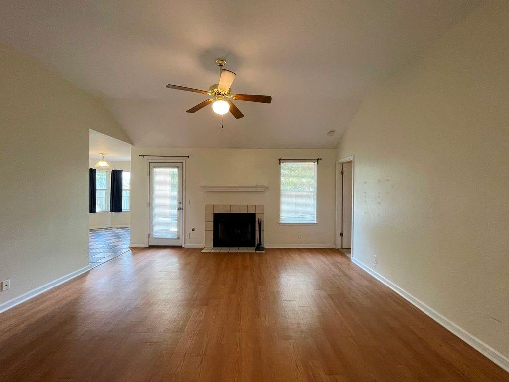 205 Juniper St, Georgetown, TX 78626