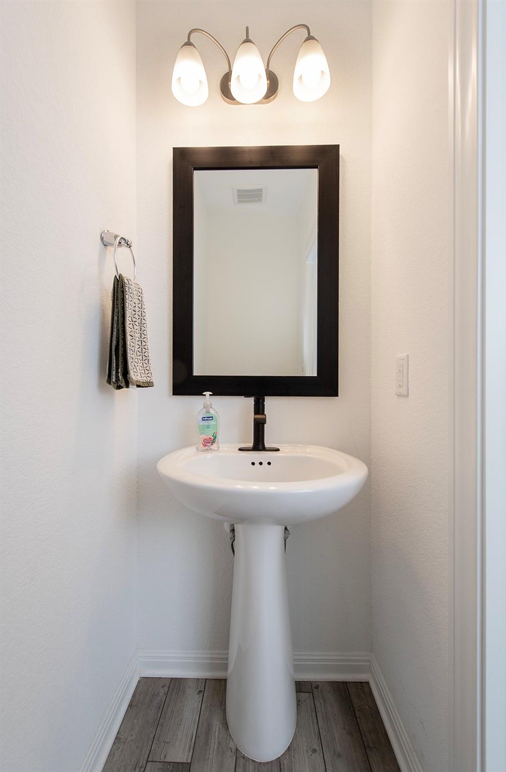 765 Olinda Way, Liberty Hill, TX 78642