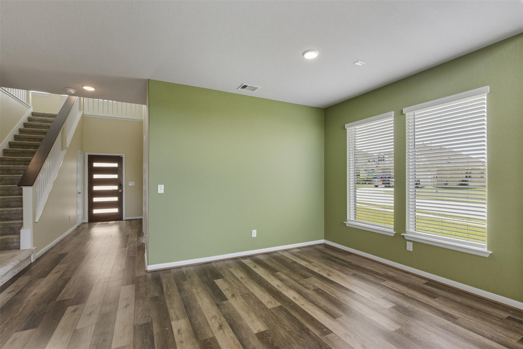 821 Paper Daisy Path, Leander, TX 78641