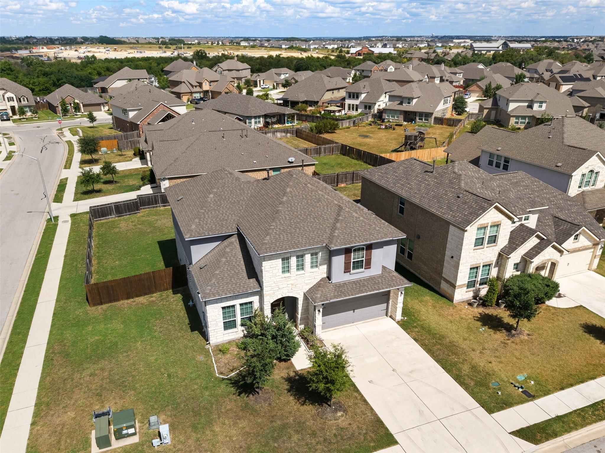 821 Paper Daisy Path, Leander, TX 78641