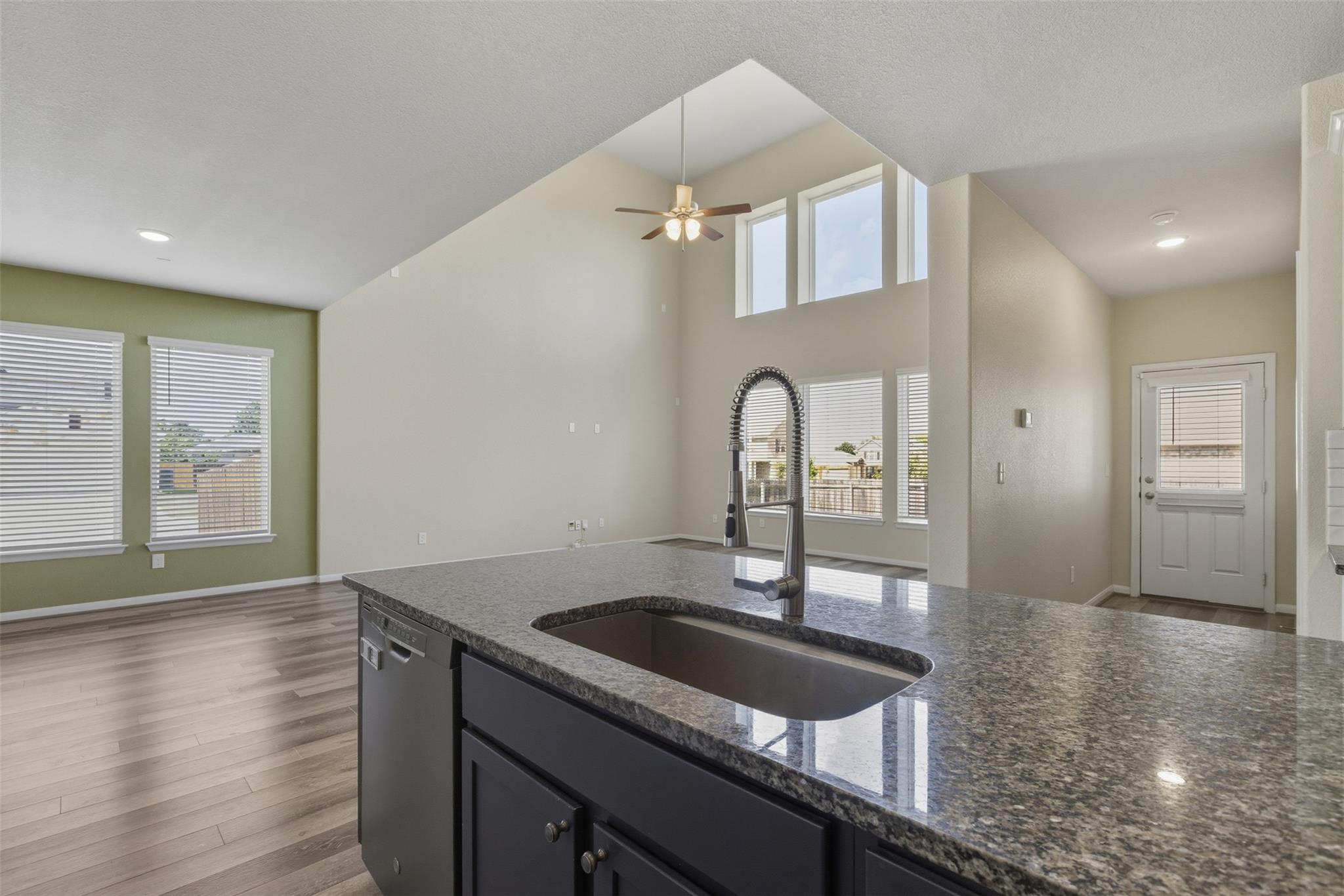 821 Paper Daisy Path, Leander, TX 78641