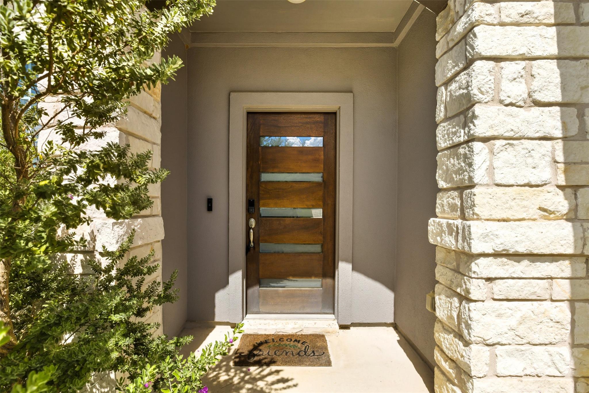 821 Paper Daisy Path, Leander, TX 78641