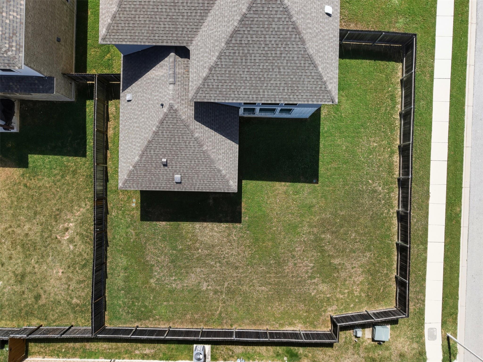 821 Paper Daisy Path, Leander, TX 78641