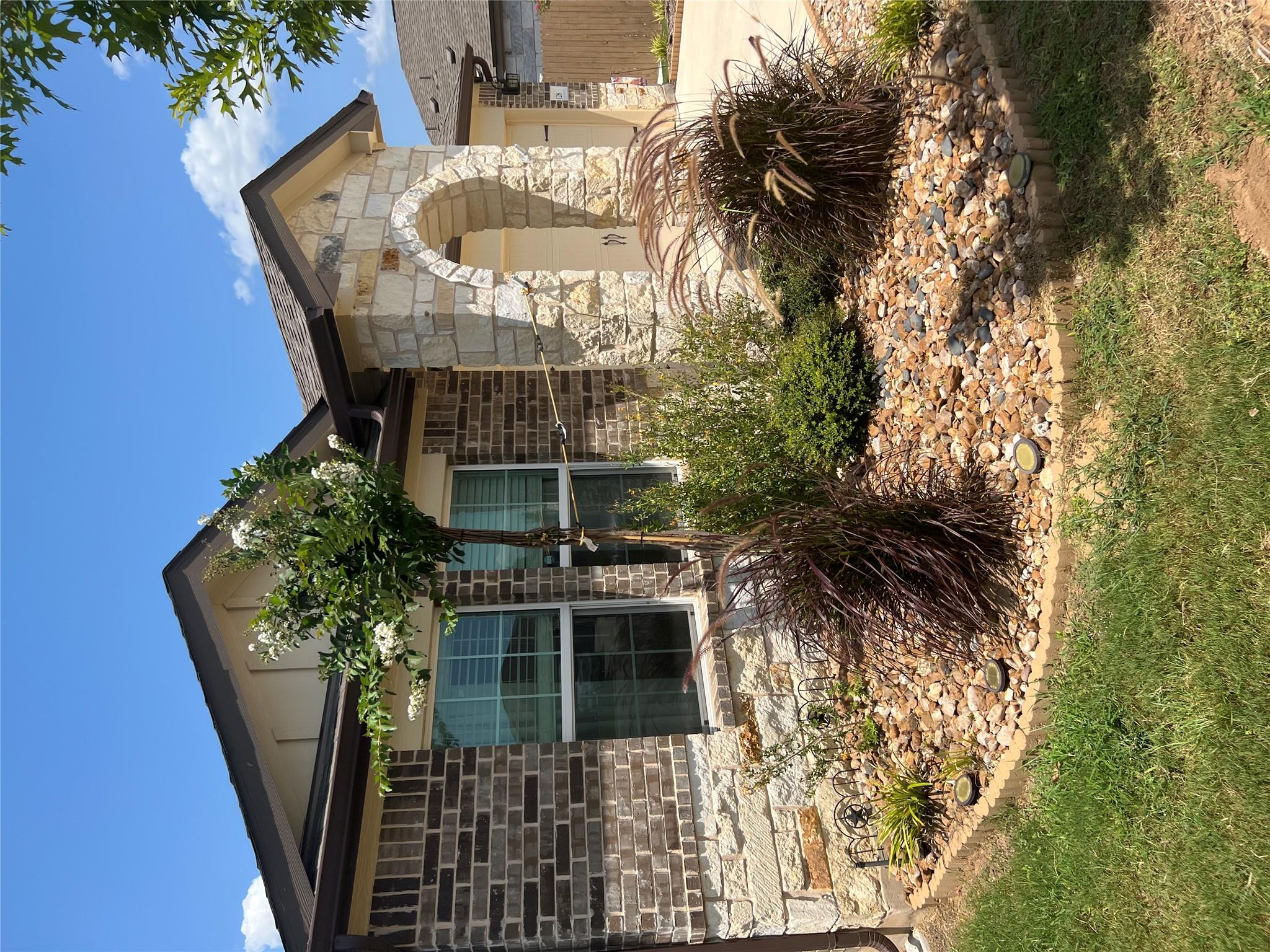 128 Isaac Millsaps Trl, Bastrop, TX 78602