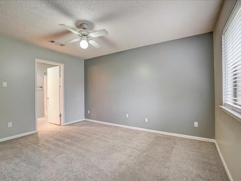 10906 Meadgreen Ct, Austin, TX 78758