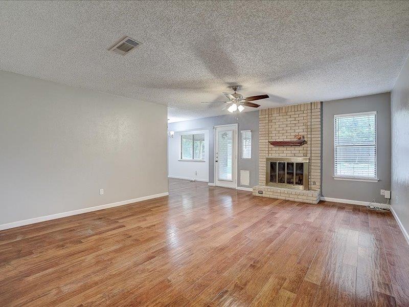 10906 Meadgreen Ct, Austin, TX 78758