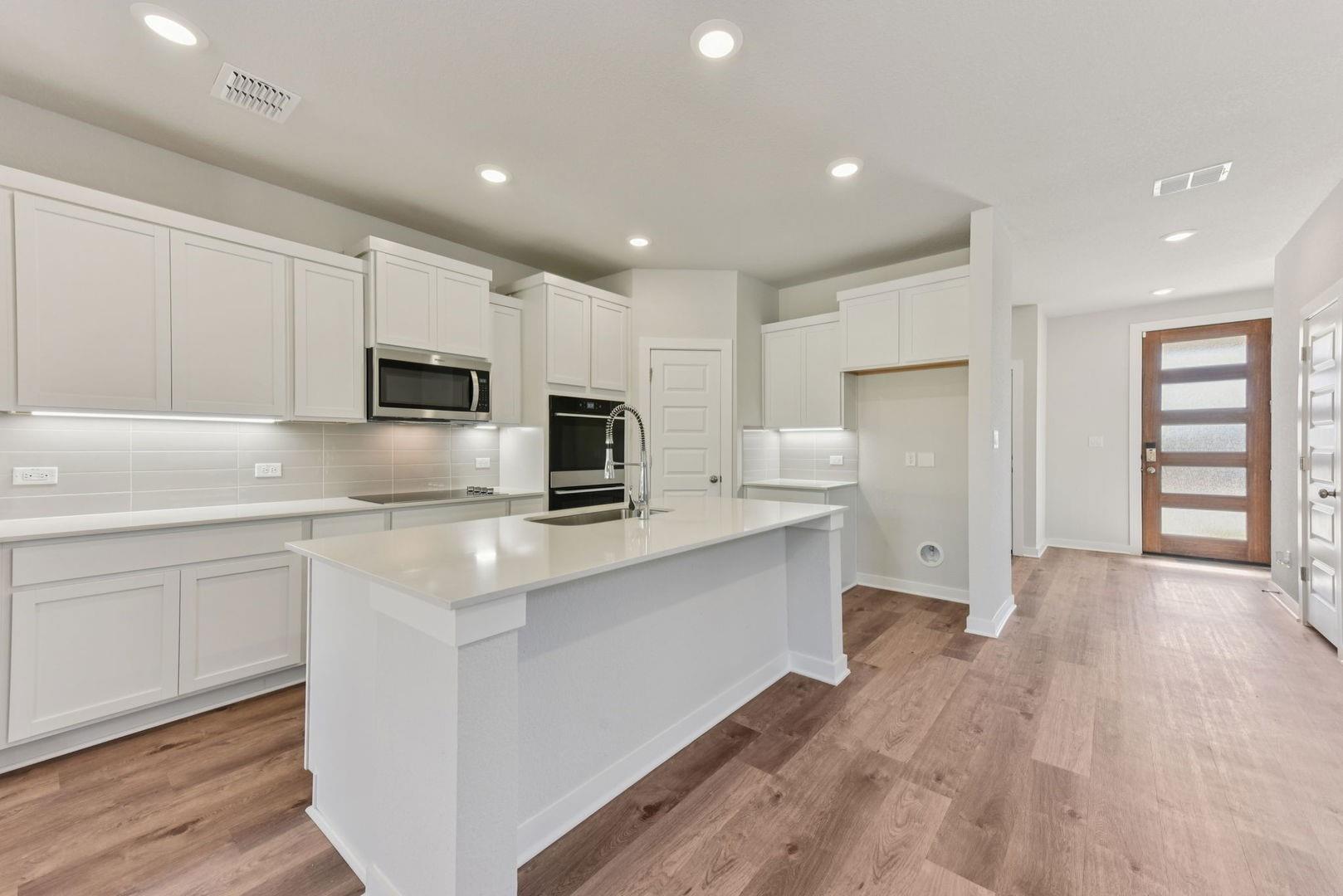 3216 Canyon River Ln, Georgetown, TX 78628